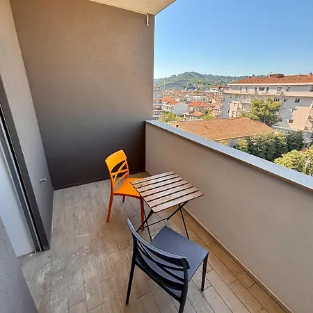 Color House شقة Montesilvano Marina
